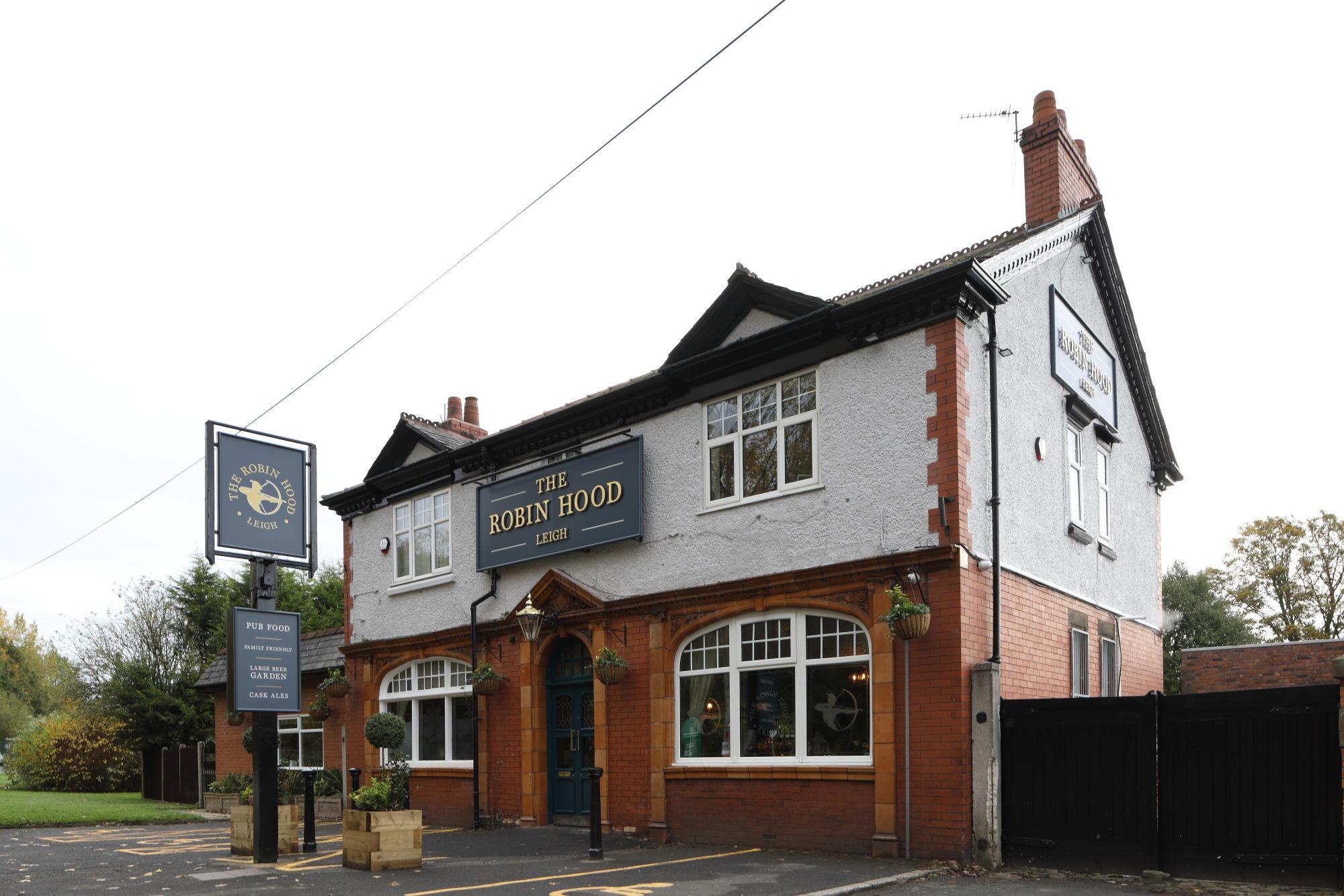 The Robin Hood pub in Leigh